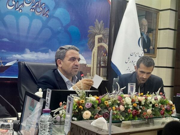 نشست خبری معاون وزیر و رئیس سازمان مدارس و مراکز غیر دولتی و توسعه مشارکت‌های مردمی وزارت آموزش و پرورش در بوشهر