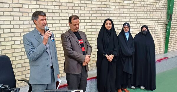 هفته پیوند اولیا و مربیان در شهرستان رزن 