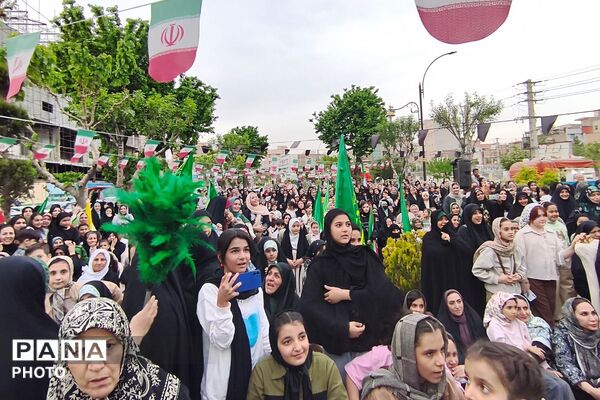 همایش مادر و دختری جان فدا در بهارستان دو