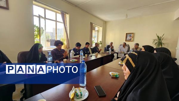 نشست قائم‌مقام سازمان دانش‌آموزی با دانش‌آموز خبرنگاران پانا کهگیلویه و بویراحمد