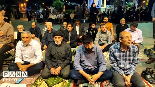 صدوچهارمین شب ایستادگی ومقاومت مردم قهرمان کوهدشت همراه با نمازاستغاثه