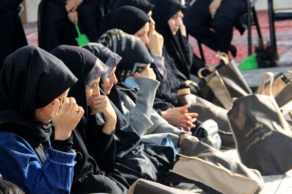 مراسم عزاداری خانم فاطمه زهرا(س) در بهارستان 2
