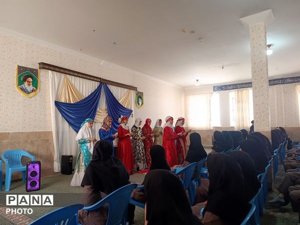 تجلیل از رتبه های برتر آموزشگاه خلیج فارس مروست