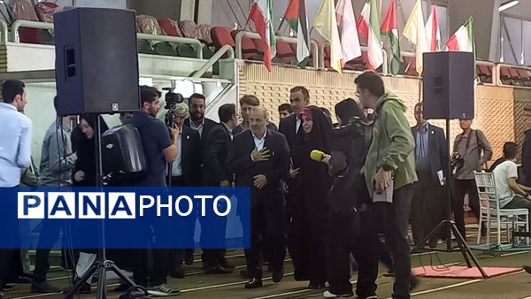 استقبال از نودانشجو معلمان توسط وزیر آموزش و پرورش 