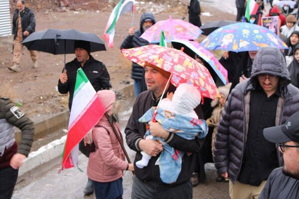 حضور حماسی مردم شهرستان پردیس در راهپیمایی روز قدس با وجود بارندگی