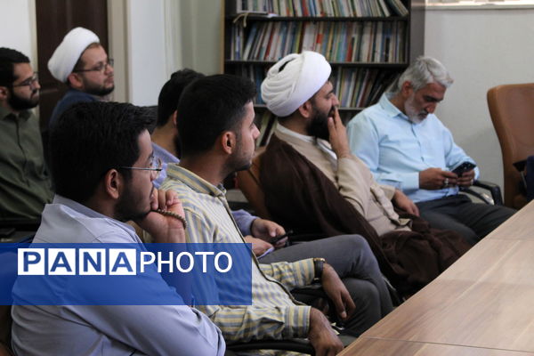 نشست مدیران اعتکاف دانش‌آموزی یزد