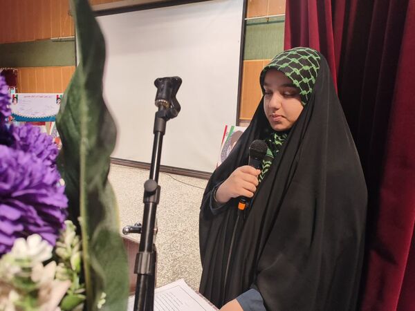آئین پرطنین زنگ مهر و مقاومت در مدارس شهرستان خاتم 