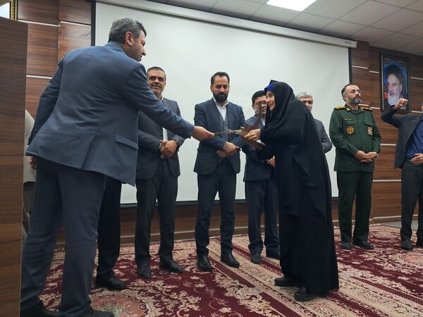 تجلیل از برترین‌های کنکور در قائمشهر