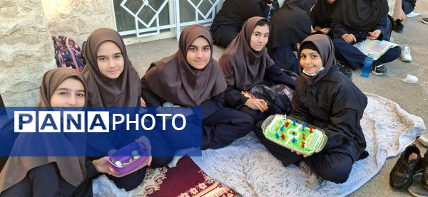 آیین صبحانه سالم در دبیرستان اخوان کریمی قم