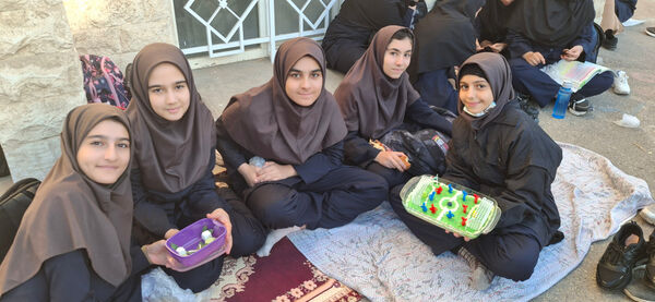 آیین صبحانه سالم در دبیرستان اخوان کریمی قم