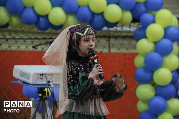 آغاز مسابقات ورزشی دانش‌آموزان پسر منطقه ۴ کشور در همدان