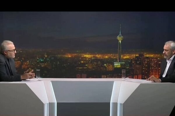 وزیر اقتصاد در گفت‌وگوی ویژه خبری اعلام کرد: ۶ بسته حمایتی دولت برای بازسازی صنایع و حفظ اشتغال