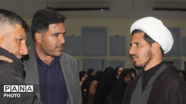 طلاب و بسیجیان شهرستان مارگون در شب پنجم غمِ شهادت امام خامنه‌ای، اقدامات آمریکا را محکوم کردند