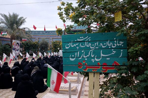 بازدید دوره دوم  دانش‌آموزان دختر  بهارستانی از سرزمین نور