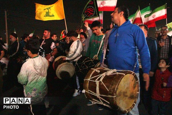 مراسم تشییع پیکر مطهر شهید محمدحسین عزیزی و مادر بزرگوارشان