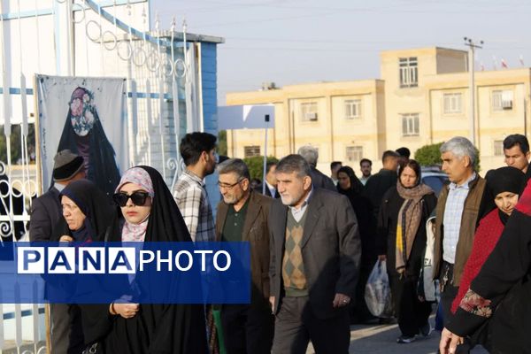 اقامه باشکوه نماز عید فطر در گچساران