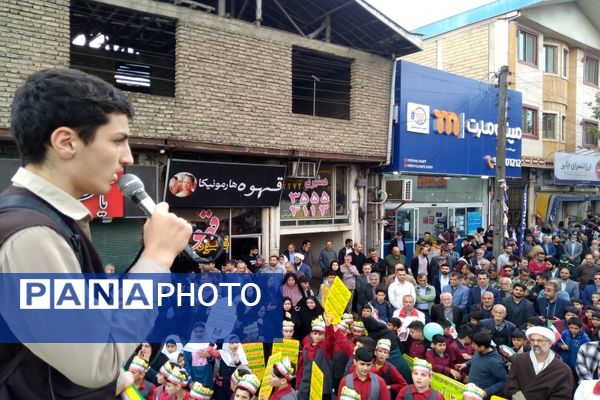 13 آبان و حضور حداکثری دانش‌آموزان املشی