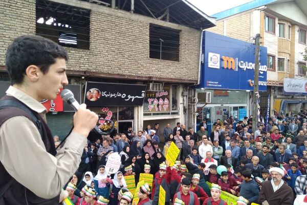 13 آبان و حضور حداکثری دانش‌آموزان املشی