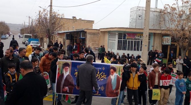 برگزاری راهپیمایی ۲۲ بهمن در شهر میمه 