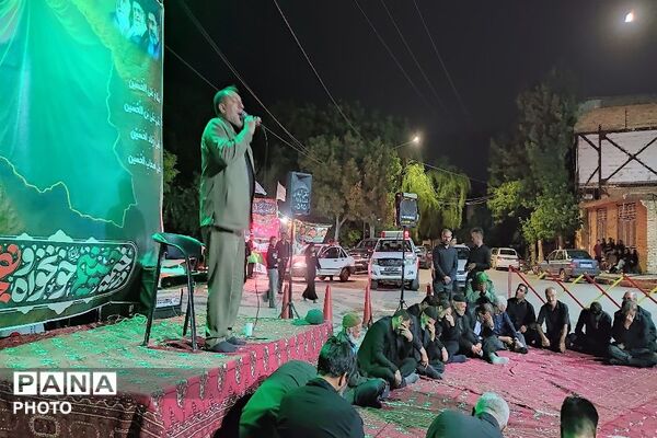 هیئت عزاداری آقا ابا عبدالحسین در  شب عاشورا حسینی در شهر بار نیشابور 
