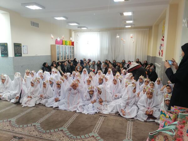 جشن تکلیف کلاس سومی های نیشابوری