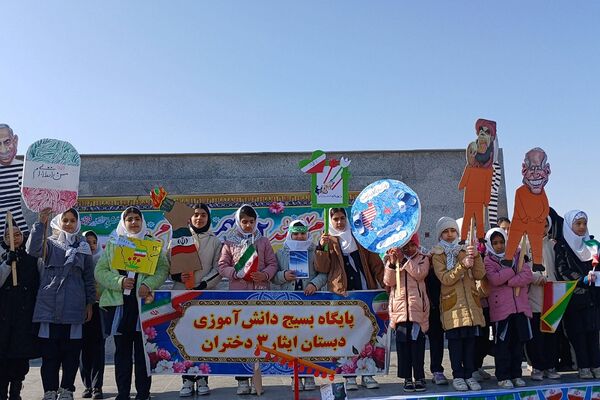 شکوه همبستگی مردم شهید پرور فشافویه در راهپیمایی ۲۲ بهمن