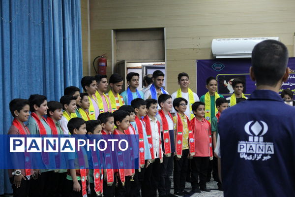 رونمایی از سرود سازمان دانش‌آموزی یزد با حضور نماینده ولی فقیه در یزد