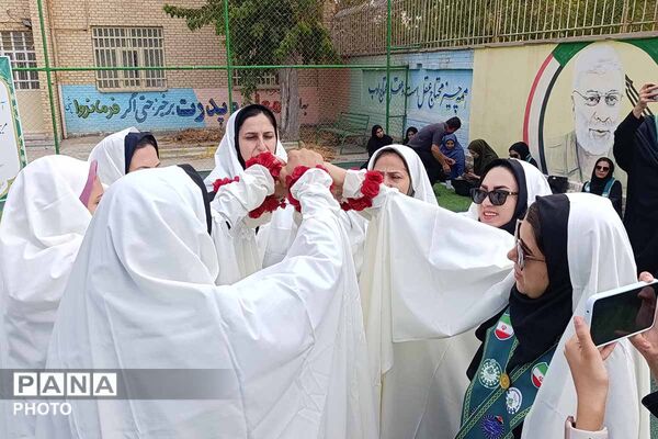 روز دوم دوره آموزشی مربیان پیشتازان بجنورد؛ آموزش مهارت‌های خلاقانه و تشکیلاتی_1