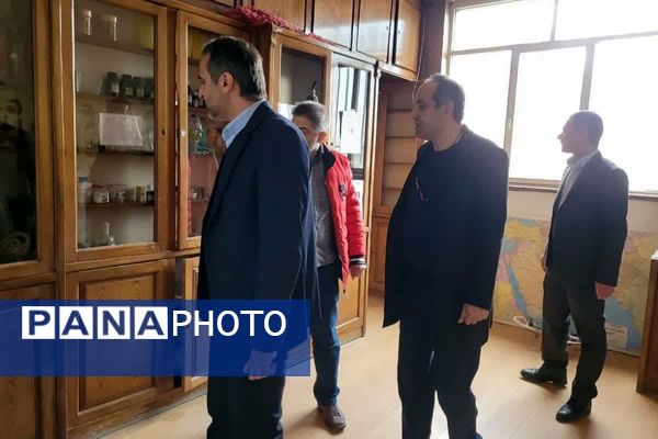 دختران سمایی پژوهش را از نو می‌سازند و آینده را رقم می‌زنند