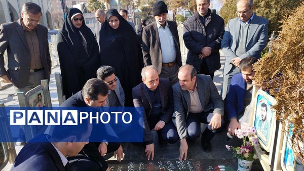 زنگ انقلاب در اصفهان نواخته شد