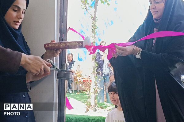  جشن شکوفه‌ها در مجتمع آموزشی سمأ دخترانه شهرری