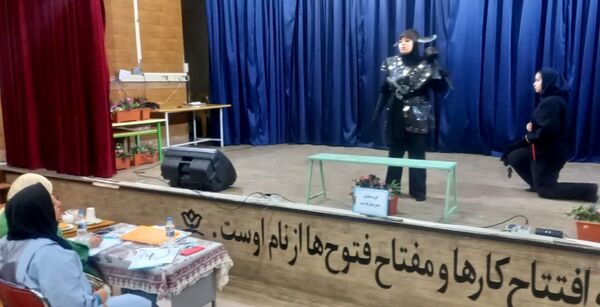 قطار داوری آثار چهل و سومین جشنواره فرهنگی هنری آموزش و پرورش ناحیه ۳ به ایستگاه پایانی رسید