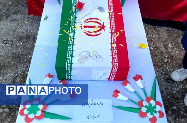 یادواره لاله‌های روشن در صالحیه؛ روایت نسل امروز برای ۲۳ قهرمان آسمانی