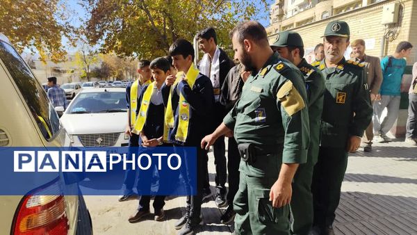 تشییع پیکر شهید گمنام در دبیرستان پویا یاسوج