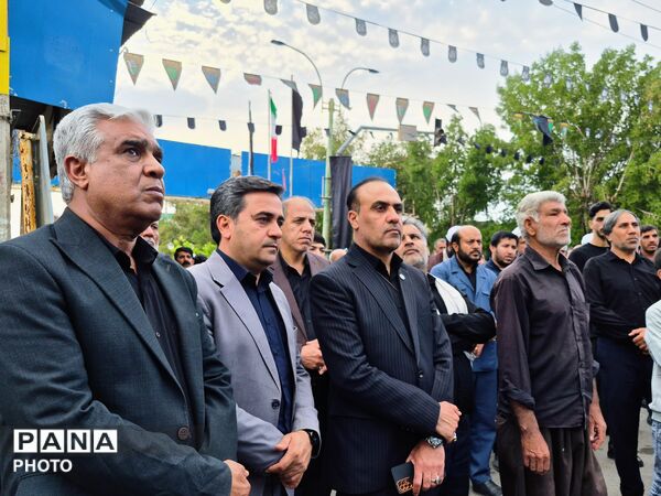 نور وفاداری در سایه مظلومیت
