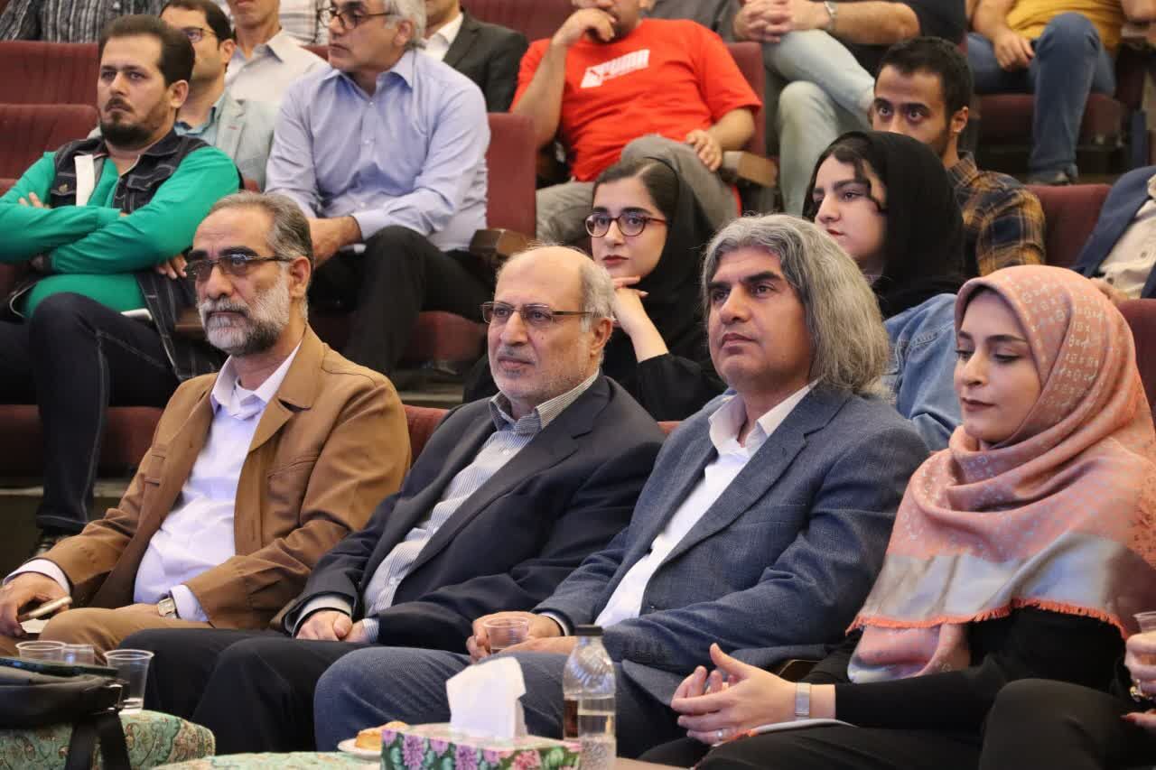 جشن با شکوه بزرگداشت حافظ شیرازی در تالار آزادی دانشگاه کاشان 