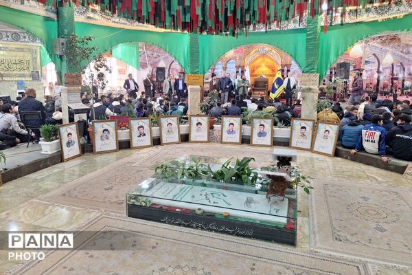 مراسم روز عرفه در جوار شهدای گمنام در پردیس