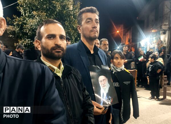 سفره افطاری خیابانی و تجمع منتقمین رهبر شهید در روستای ریحان‌آباد گلوگاه