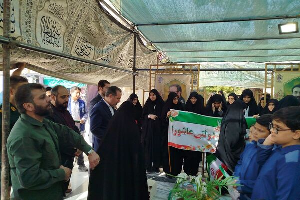گرامیداشت هفته دفاع مقدس و جهاد تبیین در ناحیه دو شهرری 