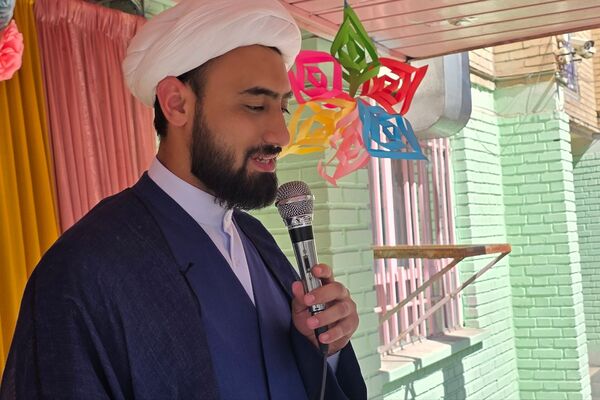 جشن عاطفه‌ها؛ لبریز از مهربانی در دبستان دخترانه قدر بهارستان ۲
