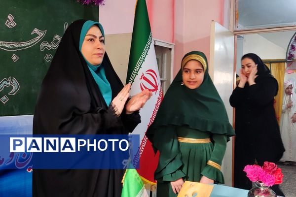 افتتاحیه جشنواره فرهنگی هنری ماها در دبستان قدر بهارستان۲