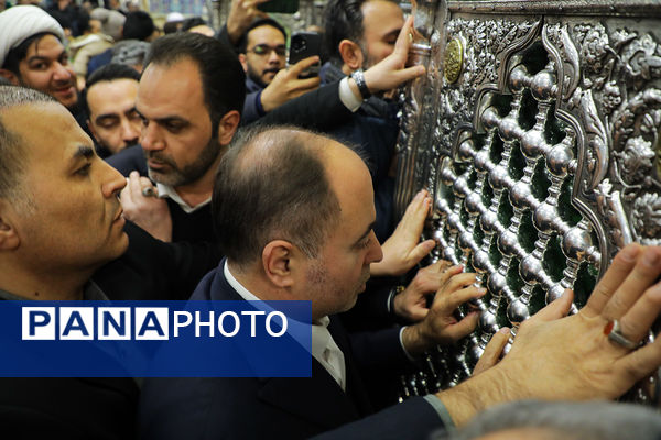 تشرف وزیر جهاد کشاورزی به زیارت حرم حضرت معصومه(س)