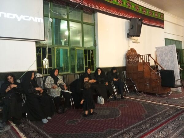 شب دوازدهم محرم مصادف با شهادت امام سجاد (ع)