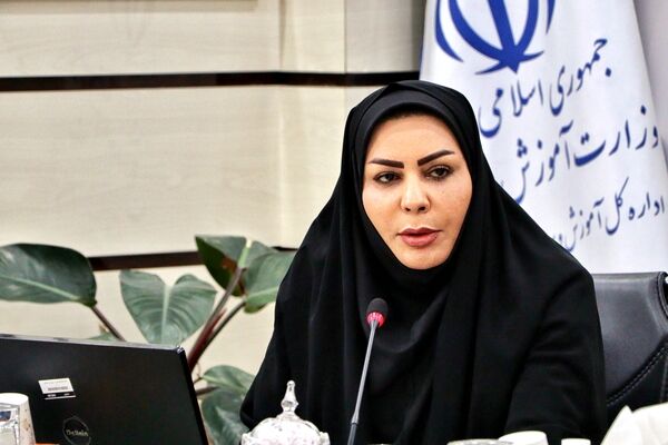 برنامه‌های دهه فجر با رویکرد مشارکت‌محور در مدارس بوشهر اجرا می‌شود