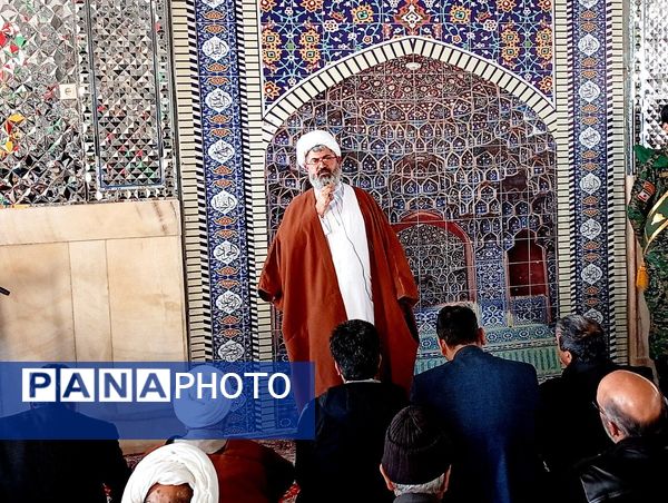 نماز جمعه در کاشمر 