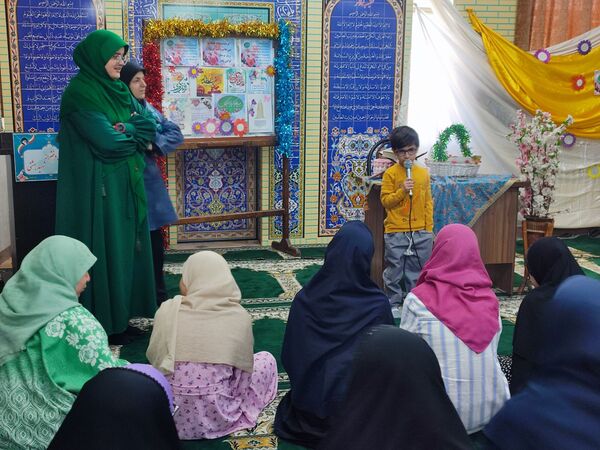 جشن میلاد بانوی صبر و شجاعت در دبیرستان شهید بهشتی