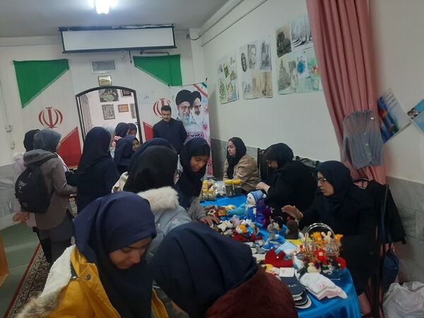 برپایی بازارچه مشاغل خانگی در کانون امید انقلاب