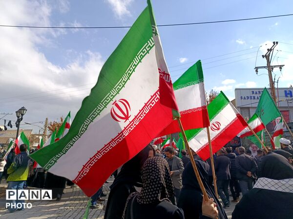 برگزاری مراسم بیعت با خامنه‌ای در بهار