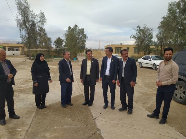  بازدید از دبیرستان‌های دخترانه عشایری عفاف و شبانه‌روزی پسرانه عشایری فارس
