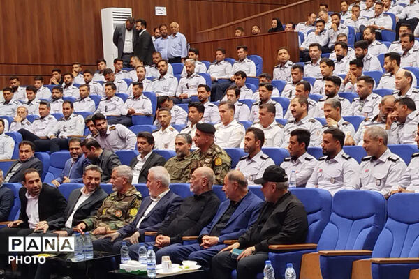 اقتدار آتش‌نشانان شیراز در پایان دوره تکاوری